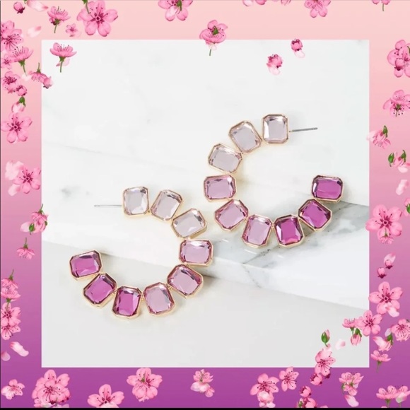 Earrings - Picture 1 of 7